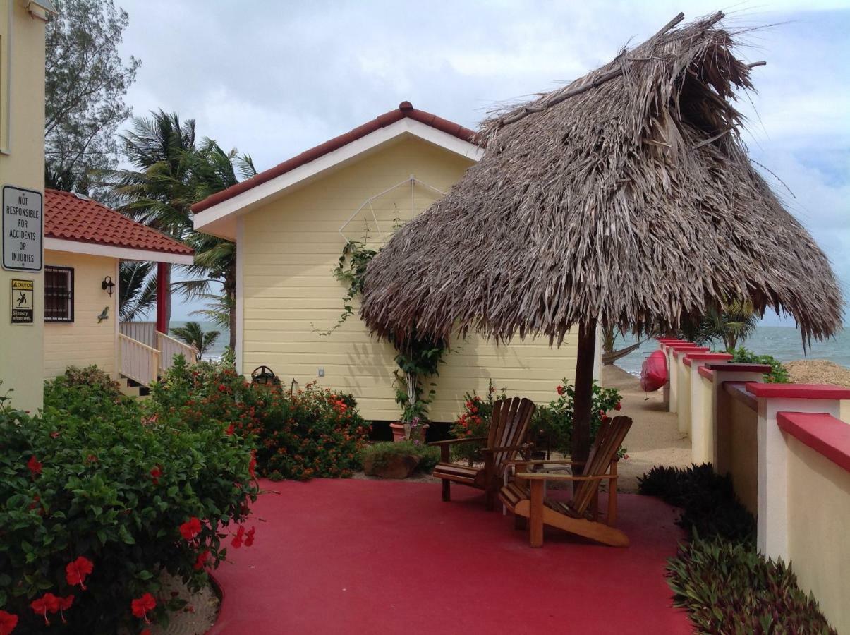 The White Horse Inn - Hopkins Village Beach Belize Esterno foto